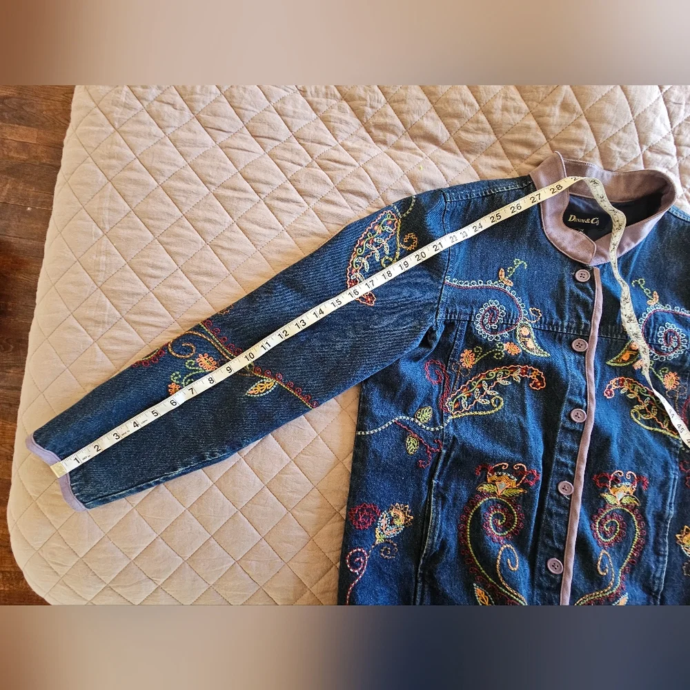 Denim & Co Embroidered Boho Floral Dark Blue Jacket with Button Closure Sz XL - Picture 5 of 9